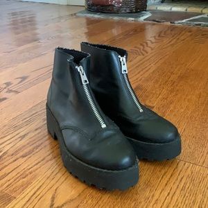 Black H&M zipper chelsea boots